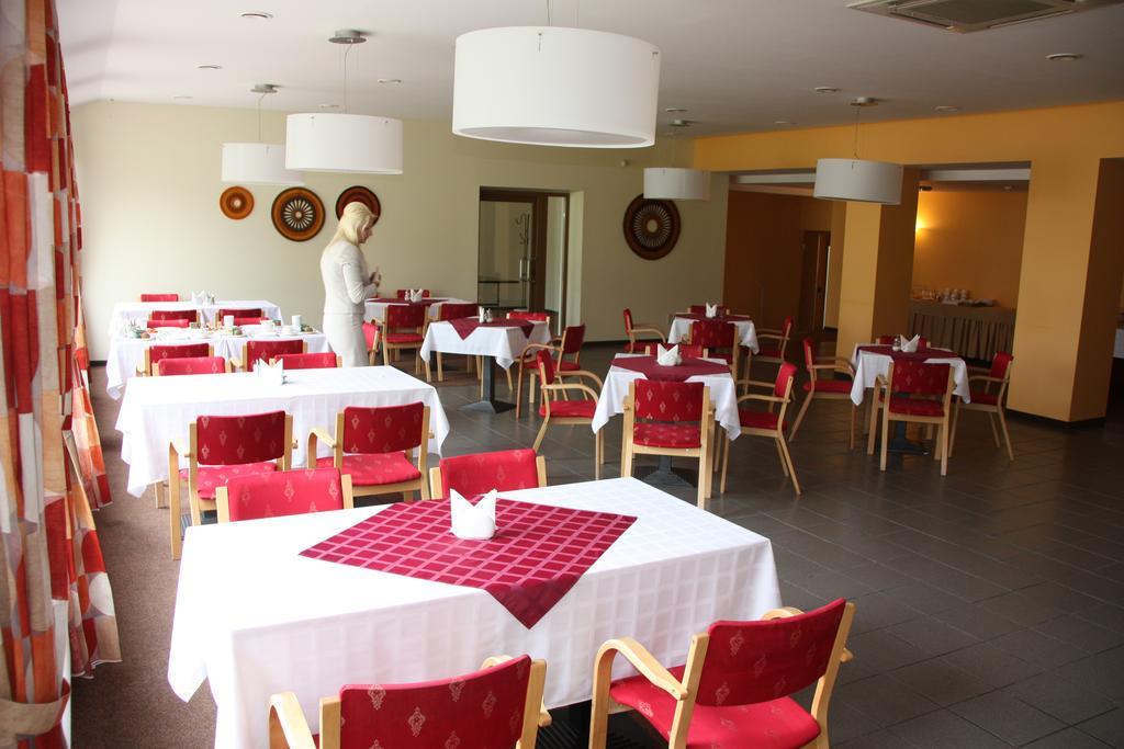 Hotel Madona Madona