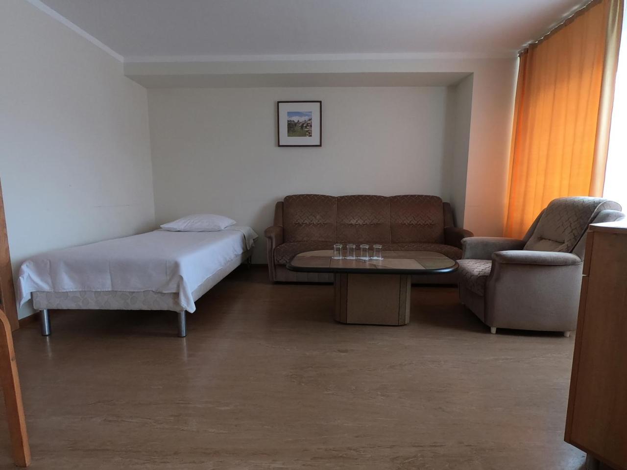Hotel Madona Madona