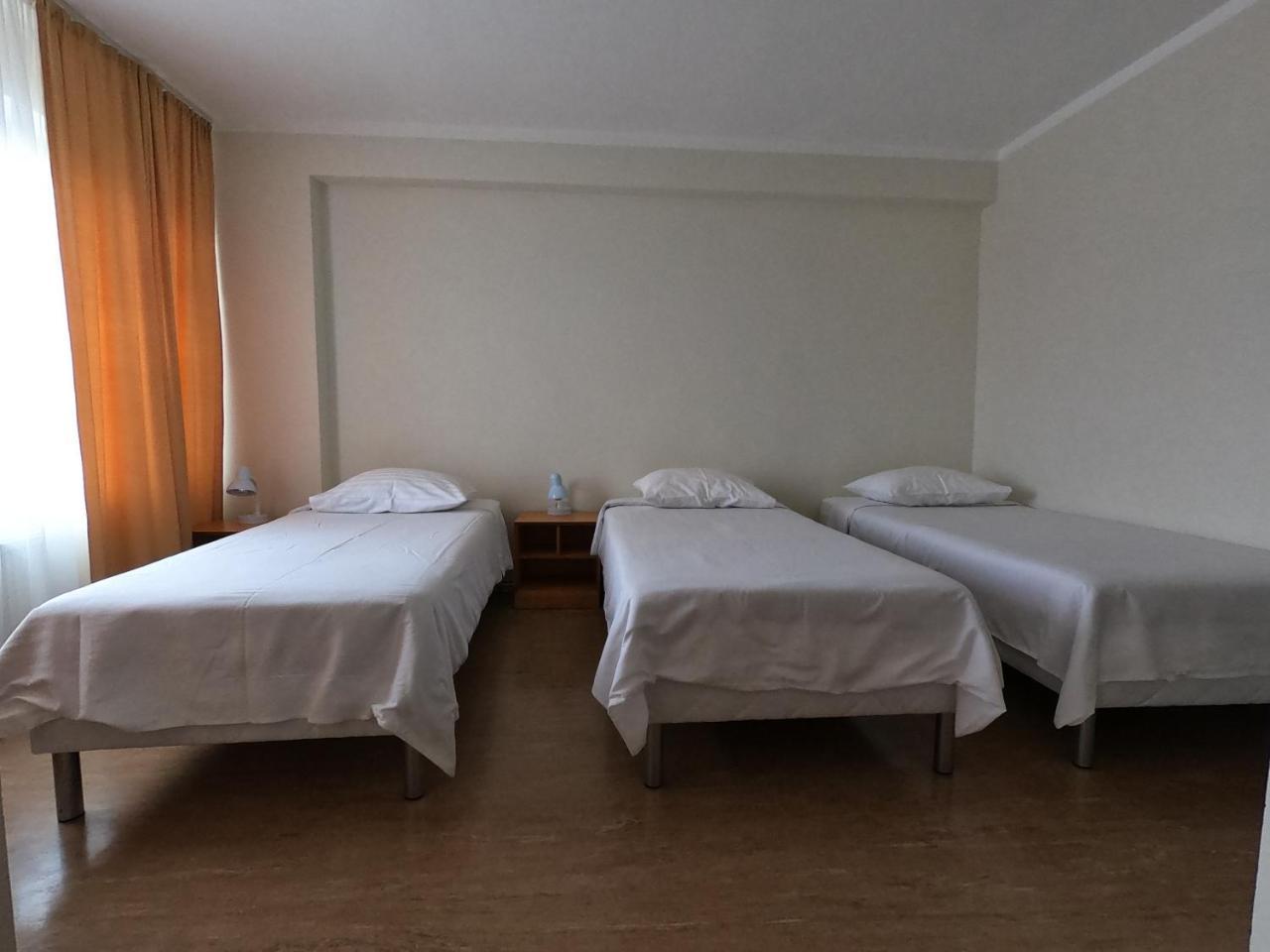Hotel Madona Готель Мадона