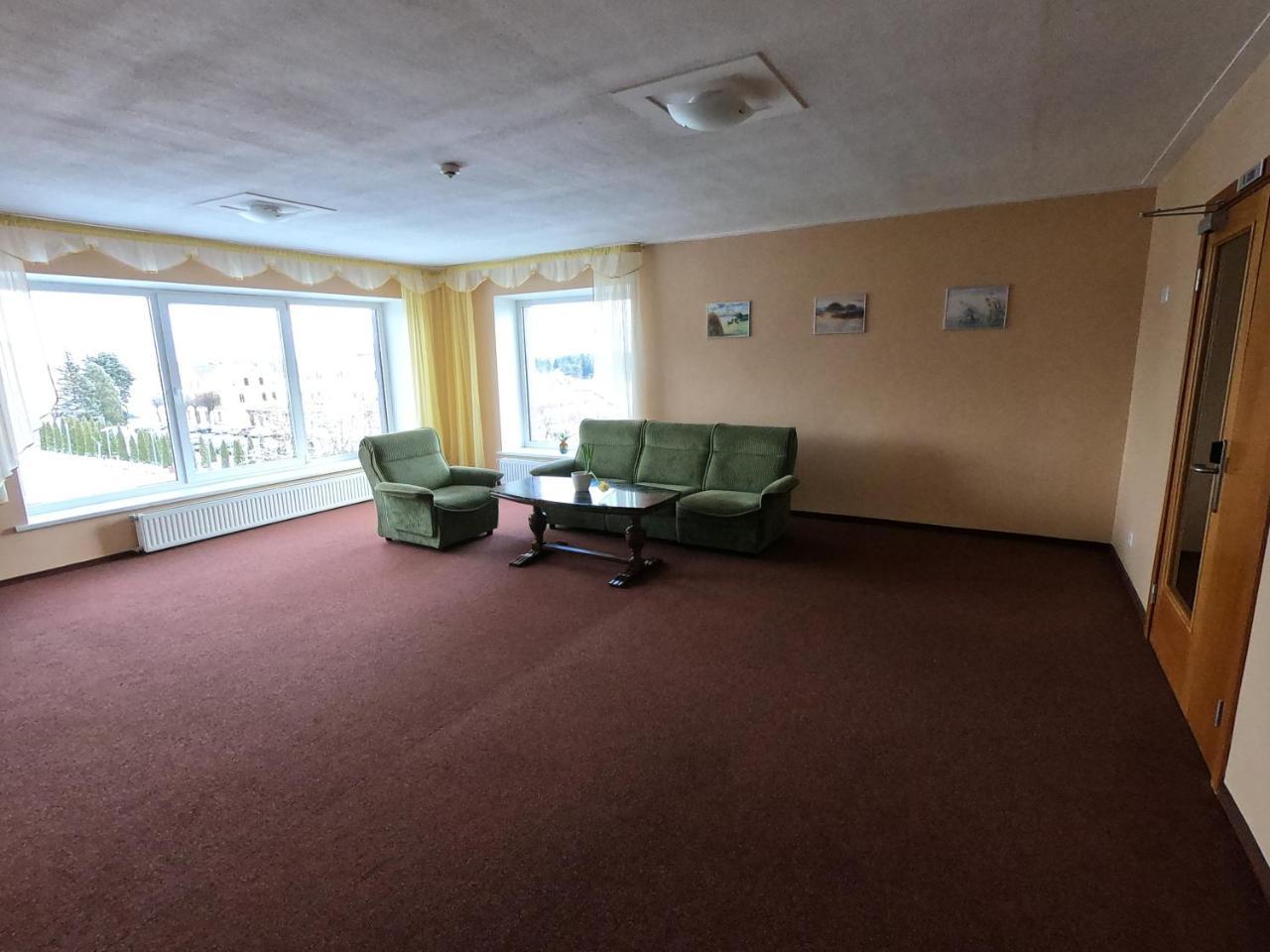 Hotel Madona Готель